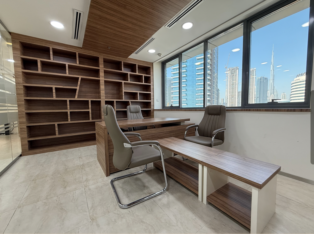 Executive Bay 6